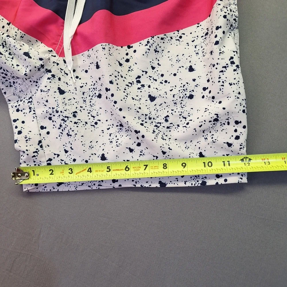 Chubbies Mens Swim Trunks Large 5.5 Inch Inseam Retro Stripe Splatter White